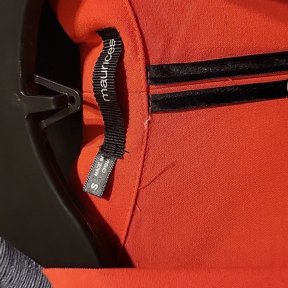 ☆Maurice's Top☆ - Picture 3 of 12